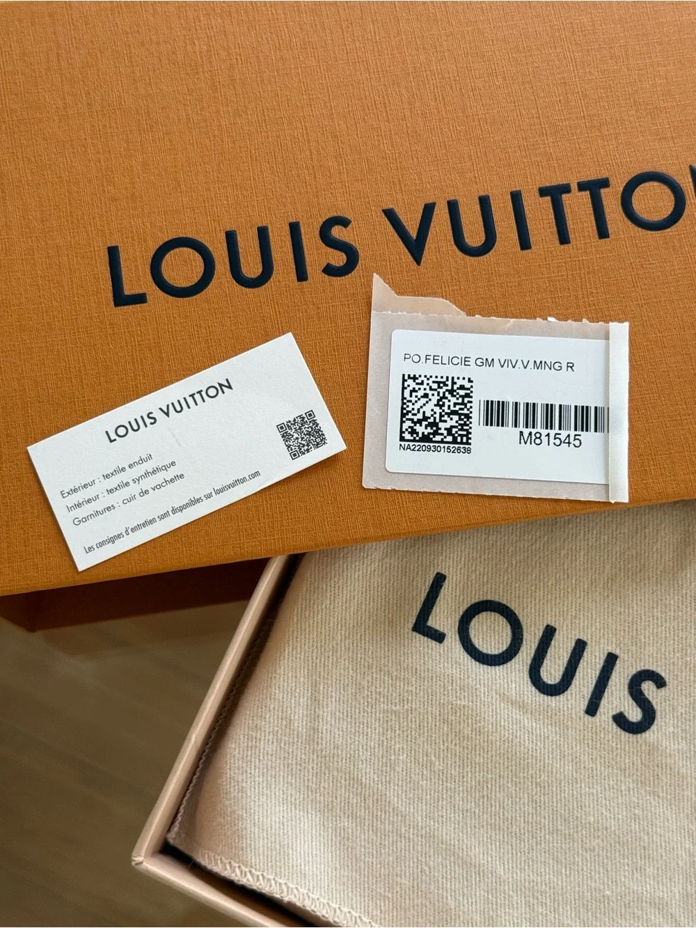 Limited Edition Louis Vuitton Brown Monogram Vivienne Paris Felicie Pochette